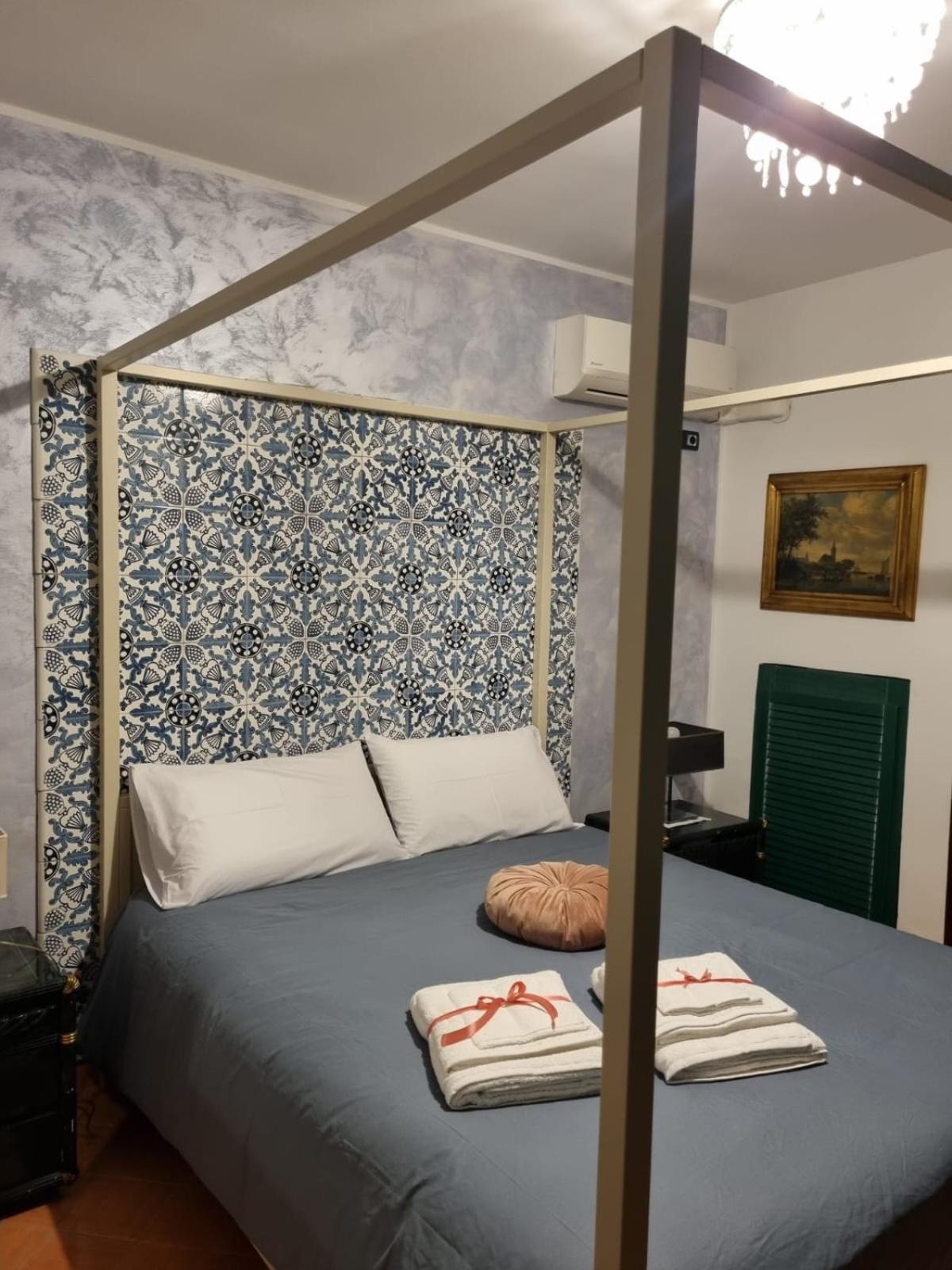 Donna Filomena Casa Vacanza Park Bougainville Salerno Zewnętrze zdjęcie