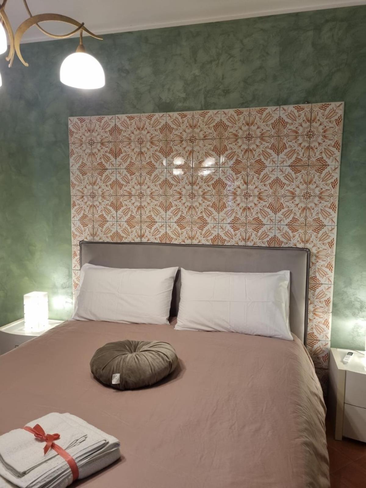 Donna Filomena Casa Vacanza Park Bougainville Salerno Zewnętrze zdjęcie